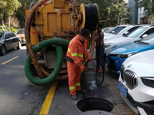 博尔塔拉排污管道清淤